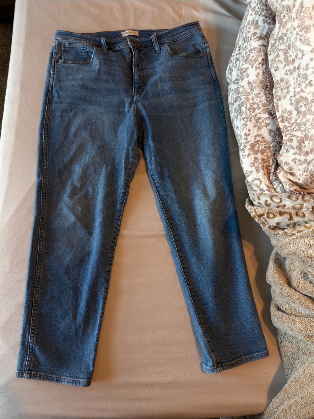 Madewell Stovepipe Medium Wash Jean
